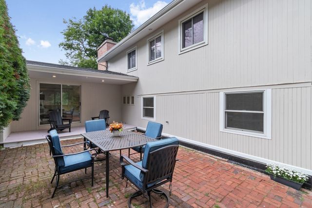 17 Churchill Rd, Winchester, MA 01890