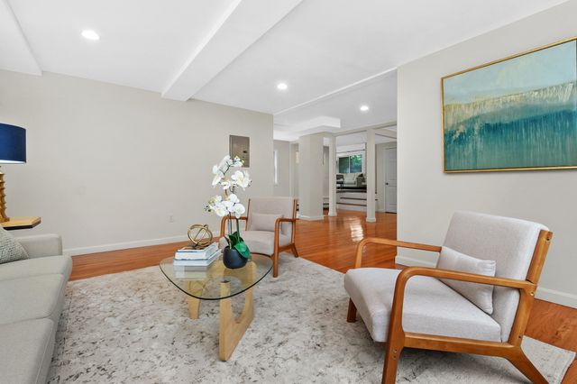 17 Churchill Rd, Winchester, MA 01890