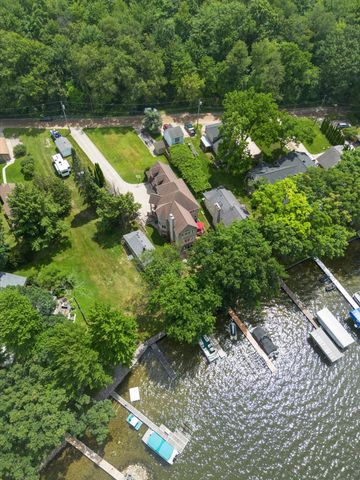 11556 Haylock, Davisburg, MI 48350
