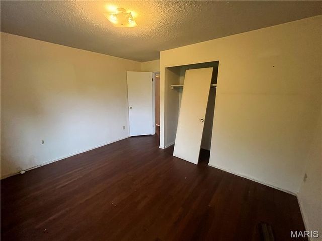 608 Agean Way, Ballwin, MO 63011
