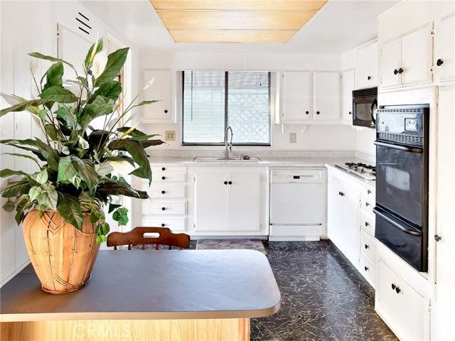 650 La Seda Rd 3C, La Puente, CA 91744