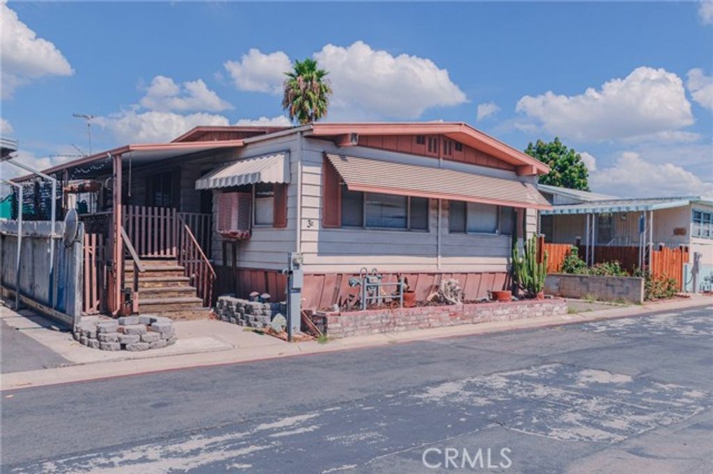 650 La Seda Rd 3C, La Puente, CA 91744