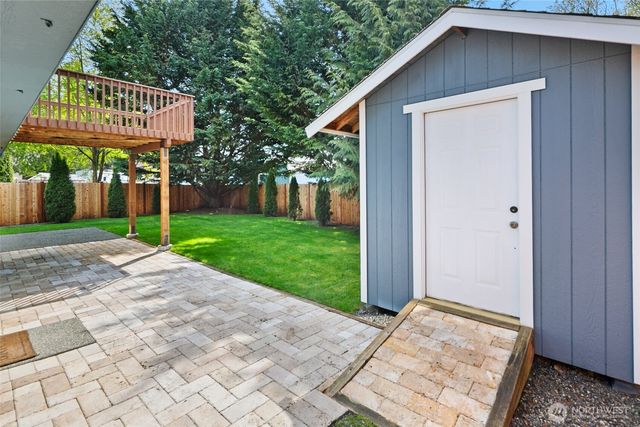 7112 55th Place NE, Marysville, WA 98270