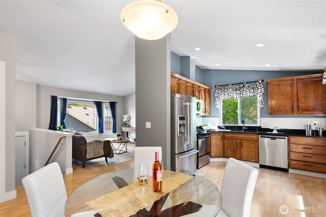 7112 55th Place NE, Marysville, WA 98270