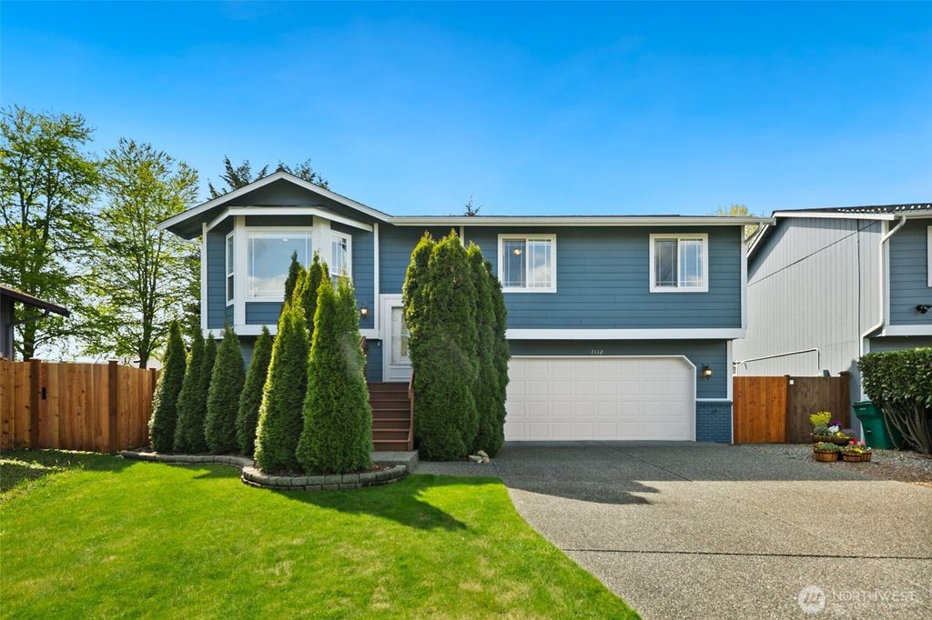 7112 55th Place NE, Marysville, WA 98270