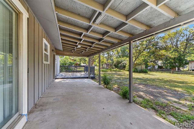 2271 Cessna Drive, Arnold, MO 63010