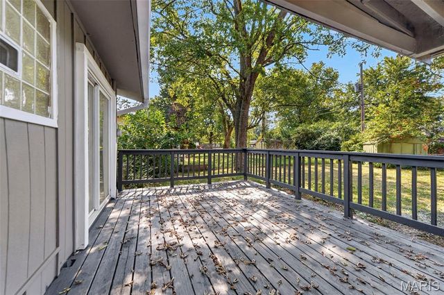 2271 Cessna Drive, Arnold, MO 63010