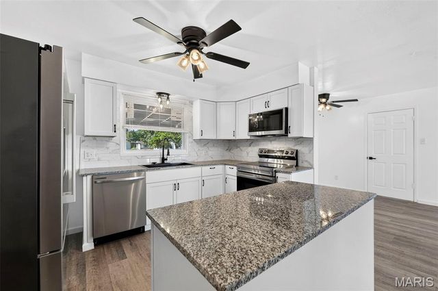 2271 Cessna Drive, Arnold, MO 63010
