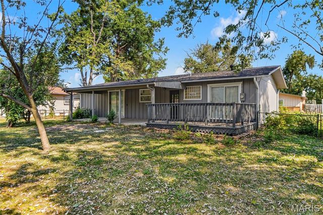 2271 Cessna Drive, Arnold, MO 63010