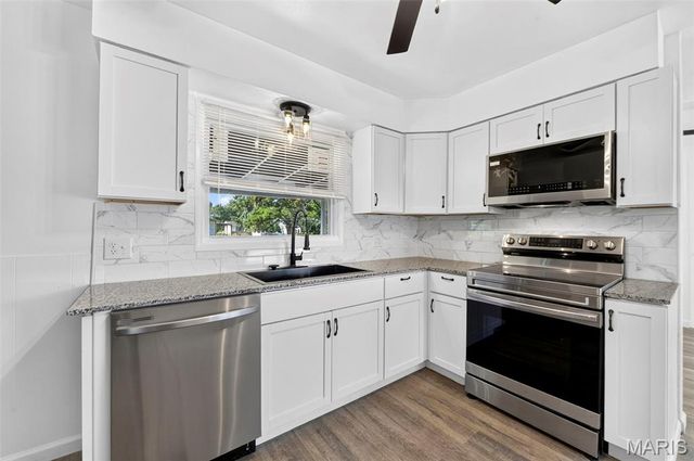 2271 Cessna Drive, Arnold, MO 63010