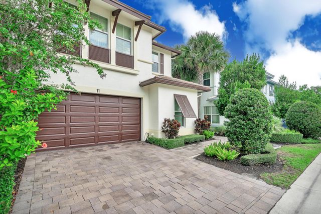 23008 Clear Echo Drive 11, Boca Raton, FL 33433