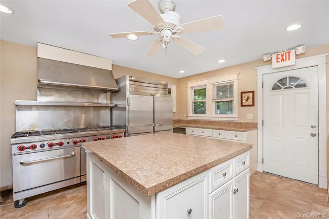 645 Middle Country Road, Middle Island, NY 11953