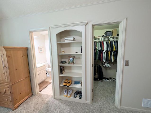 22218 W 57th Street, Shawnee, KS 66226