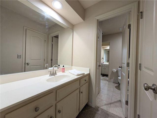 22218 W 57th Street, Shawnee, KS 66226