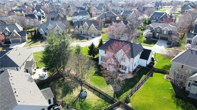 22218 W 57th Street, Shawnee, KS 66226