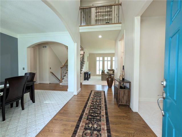 22218 W 57th Street, Shawnee, KS 66226