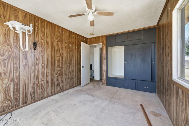 42735 E 2nd Street, Lancaster, CA 93535