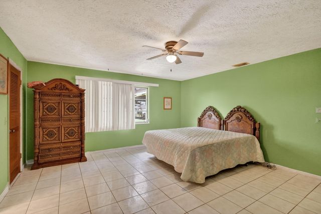 372 SW Carter Avenue, Port St. Lucie, Port St Lucie, FL 34983