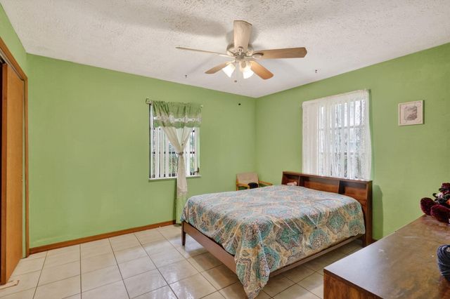 372 SW Carter Avenue, Port St. Lucie, Port St Lucie, FL 34983