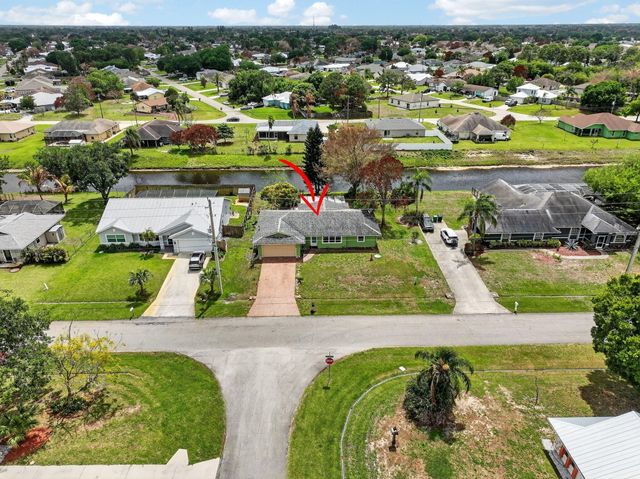 372 SW Carter Avenue, Port St. Lucie, Port St Lucie, FL 34983