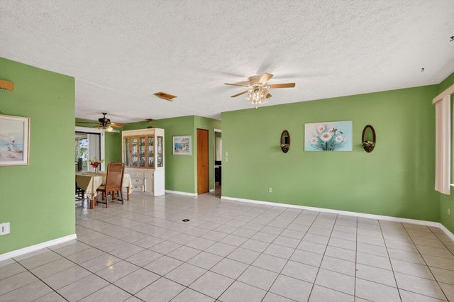 372 SW Carter Avenue, Port St. Lucie, Port St Lucie, FL 34983