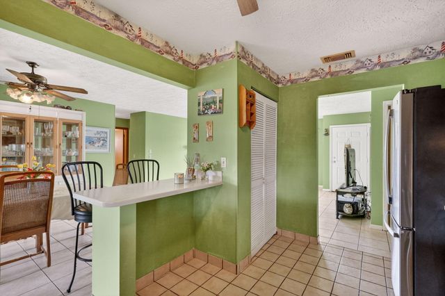 372 SW Carter Avenue, Port St. Lucie, Port St Lucie, FL 34983