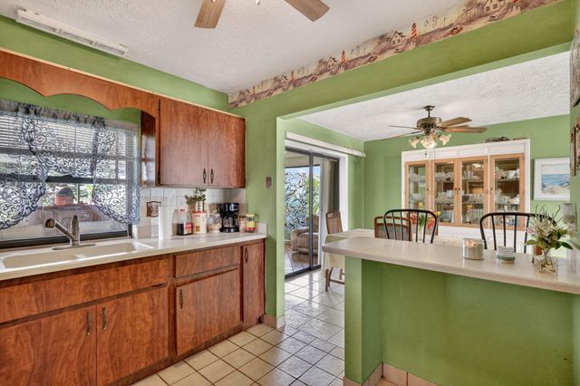 372 SW Carter Avenue, Port St. Lucie, Port St Lucie, FL 34983