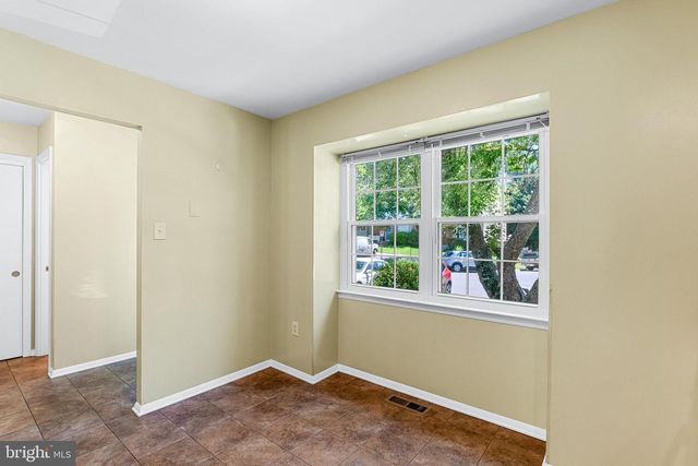 8743 KELSO TER, Gaithersburg, MD 20877