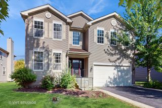 6542 Pine Hollow Road, Carpentersville, IL 60110
