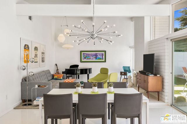 1877 S Navajo Drive, Palm Springs, CA 92264