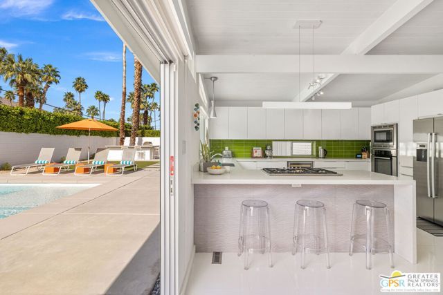 1877 S Navajo Drive, Palm Springs, CA 92264