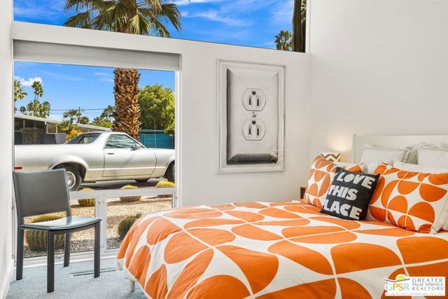 1877 S Navajo Drive, Palm Springs, CA 92264