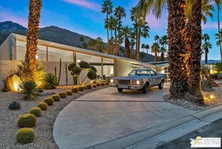 1877 S Navajo Drive, Palm Springs, CA 92264