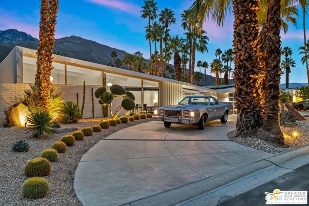 1877 S Navajo Drive, Palm Springs, CA 92264