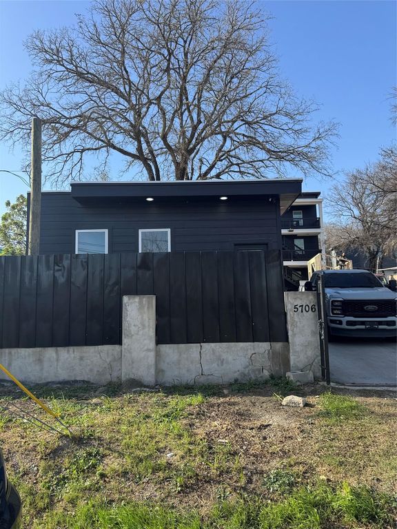 5706 Melody LN 2, Austin, TX 78724