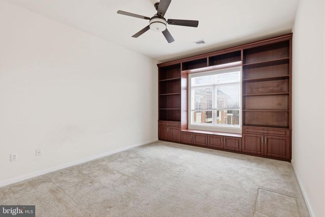 556 CARSON TER, Huntingdon Valley, PA 19006