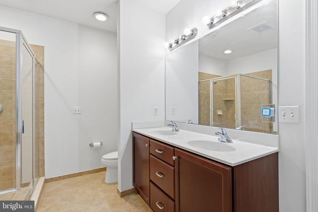 556 CARSON TER, Huntingdon Valley, PA 19006