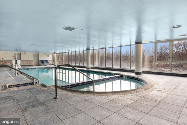 556 CARSON TER, Huntingdon Valley, PA 19006