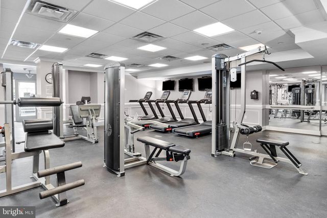 556 CARSON TER, Huntingdon Valley, PA 19006