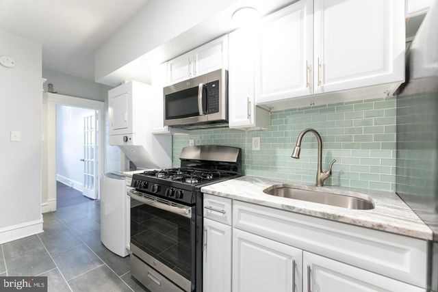 5602 N 10TH ST, Philadelphia, PA 19141