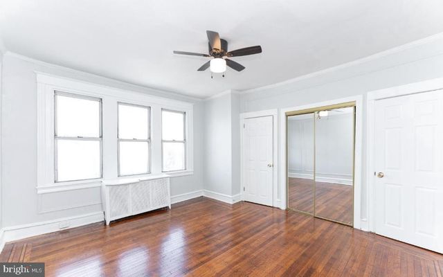 5602 N 10TH ST, Philadelphia, PA 19141