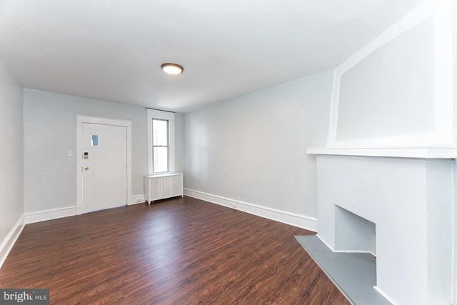 5602 N 10TH ST, Philadelphia, PA 19141