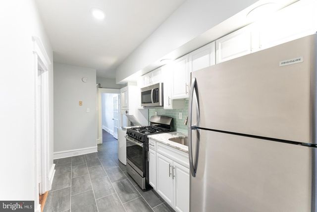 5602 N 10TH ST, Philadelphia, PA 19141