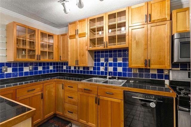 115 Biscayne NW Drive E3, Atlanta, GA 30309