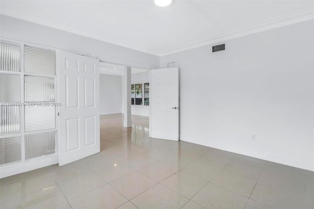 2300 SW 24th St, Miami, FL 33145