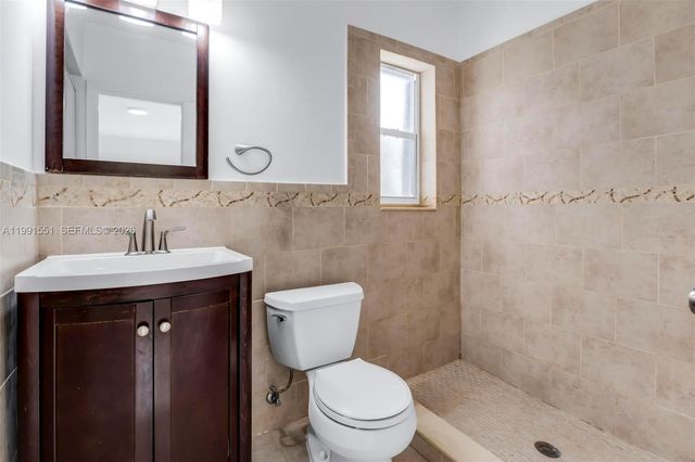 2300 SW 24th St, Miami, FL 33145