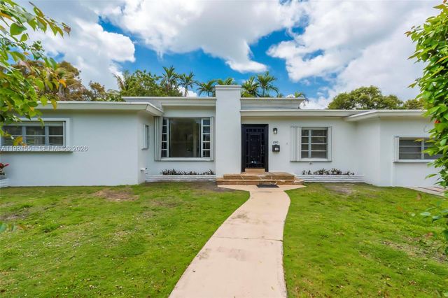 2300 SW 24th St, Miami, FL 33145