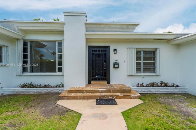 2300 SW 24th St, Miami, FL 33145