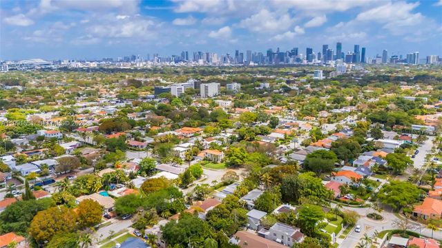 2300 SW 24th St, Miami, FL 33145