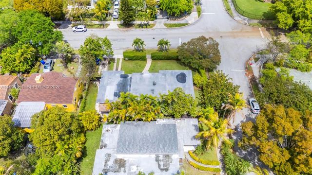 2300 SW 24th St, Miami, FL 33145